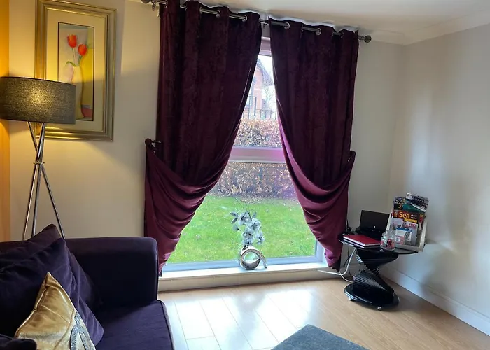 Hla - King Court Apartment 2